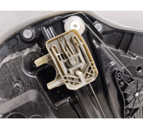 Стеклоподъёмник двери задний правый