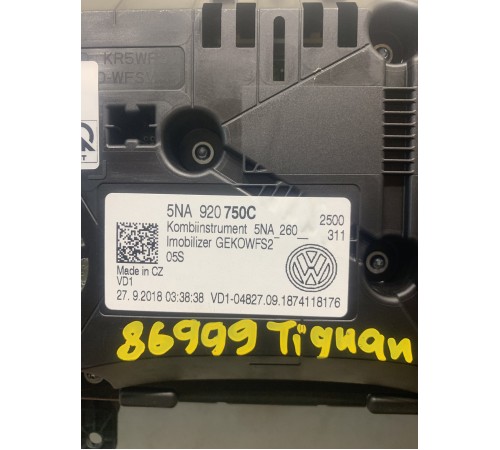 Панель приборов