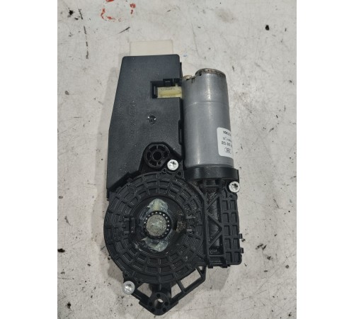 Моторчик люка правый