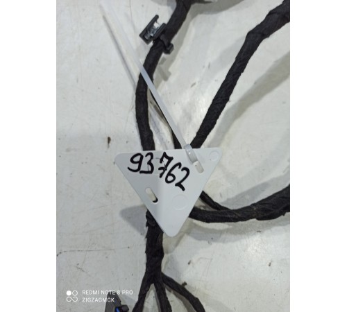 Электропроводка обшивки двери (передняя левая)