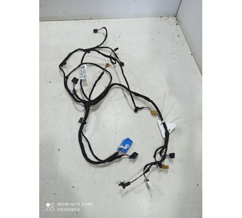 Электропроводка обшивки двери (передняя левая)