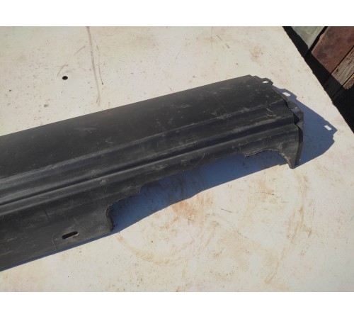 Накладка порога наружная левая