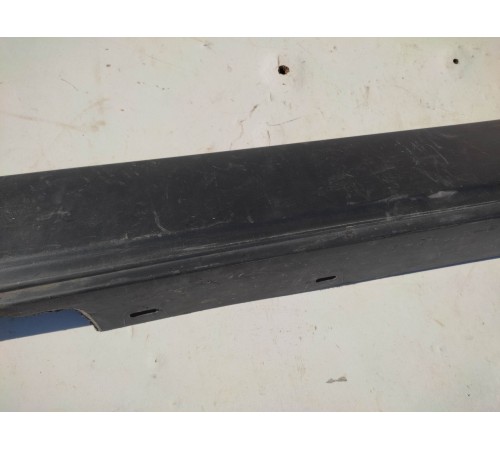 Накладка порога наружная левая