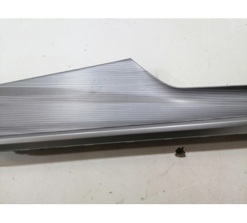 Декоративная накладка двери задняя левая