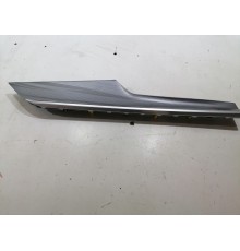 Декоративная накладка двери задняя левая