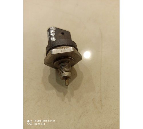 Датчик давления топлива