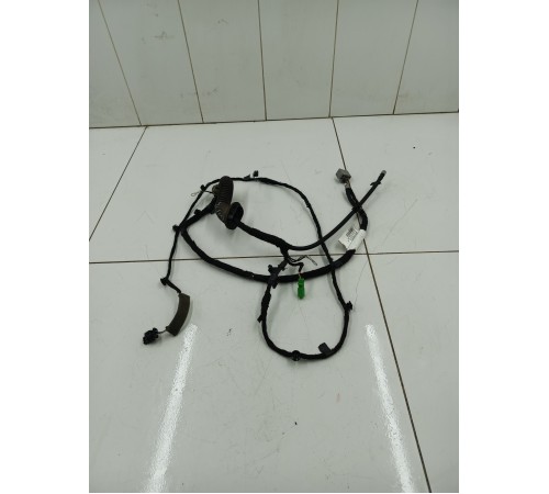 Электропроводка двери крышки багажника