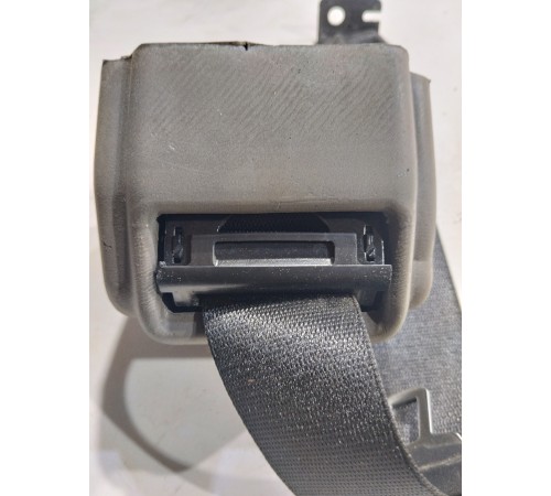 Ремень безопасности задний