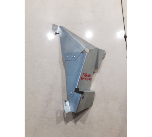 Кронштейн(крепление) кузова