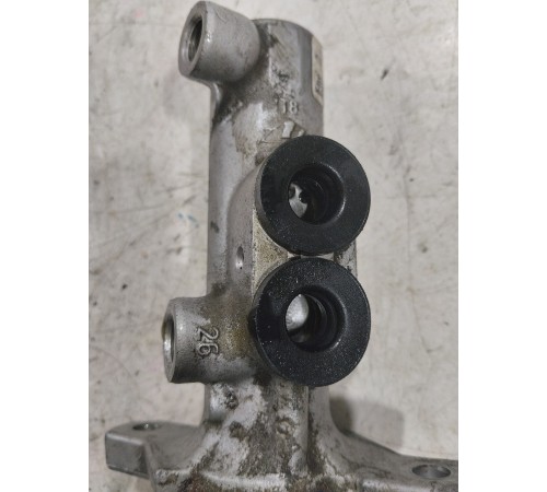 Главный тормозной цилиндр