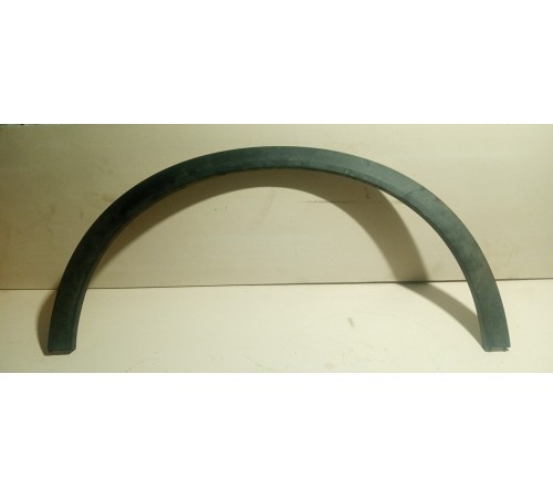 Молдинг крыла задний правый