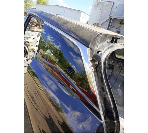 Глухое стекло заднее левое