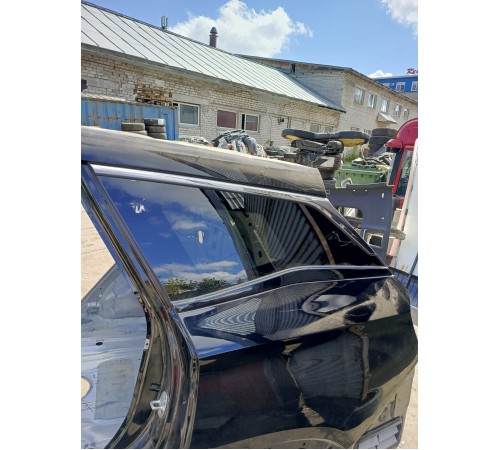 Глухое стекло заднее левое