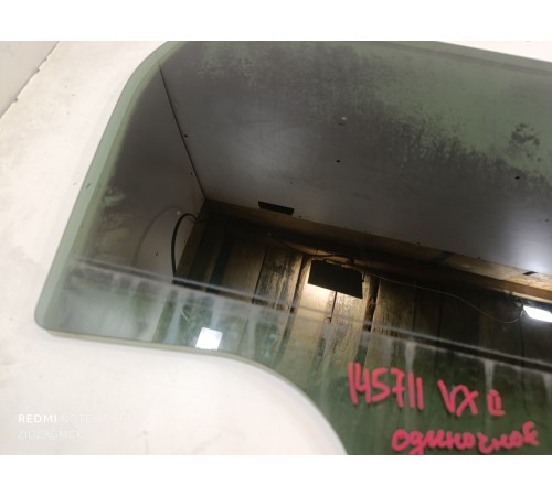 Стекло двери заднее правое