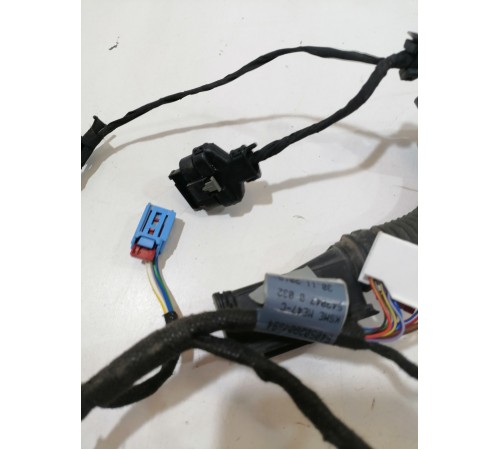 Электропроводка двери задняя правая