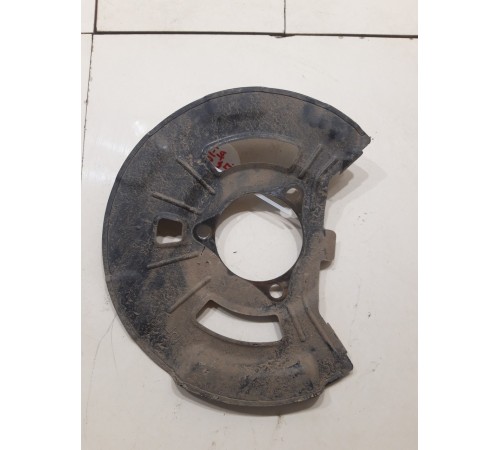 Кожух тормозного диска(задний правый)