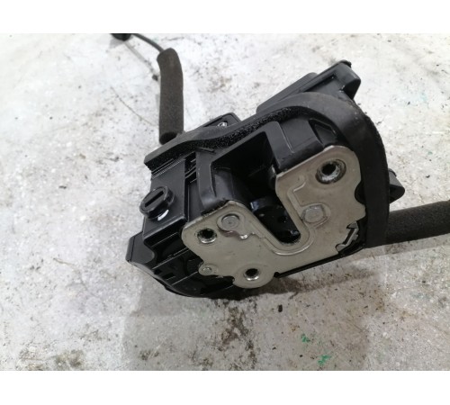 Замок Задний Правый 