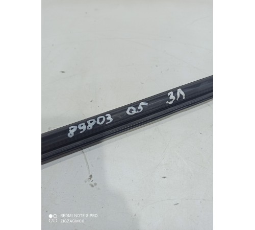 Уплотнитель стекла (задний левый внутренний)