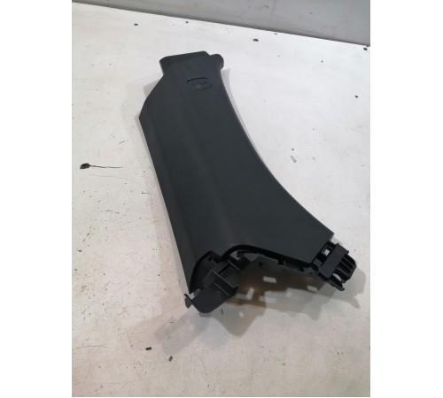 Обшивка стойки задняя левая