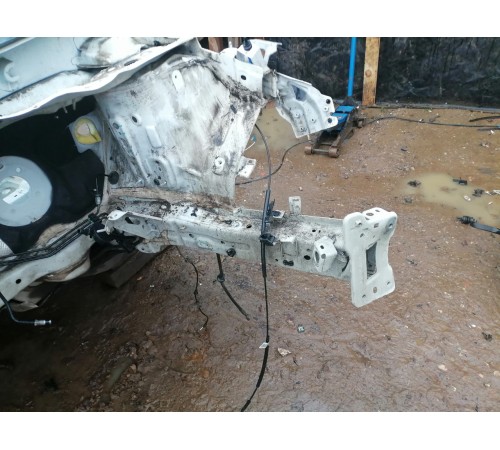 Лонжерон (четверть) передний правый