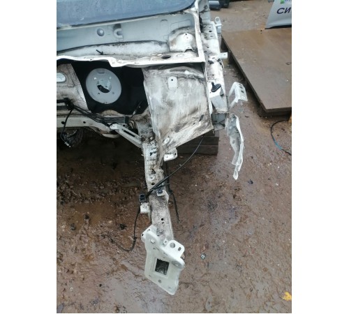 Лонжерон (четверть) передний правый