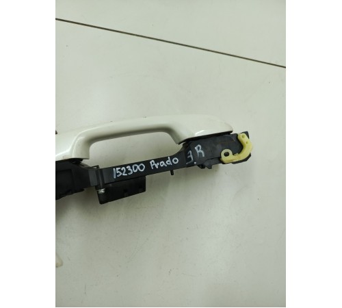 Ручка двери задняя правая наружная