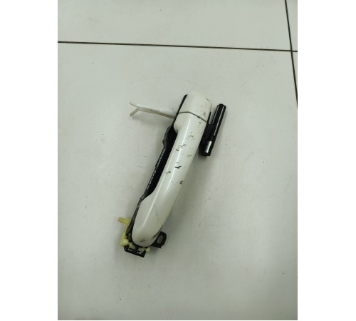 Ручка двери задняя правая наружная