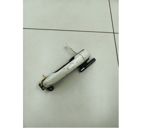 Ручка двери задняя правая наружная