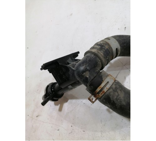 Патрубки охлажения двигателя