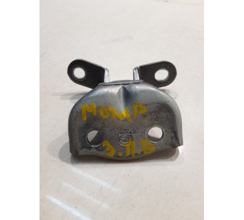 Петля двери (задняя, правая, верхняя)