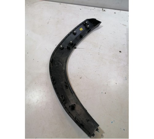 Накладка крыла задняя левая