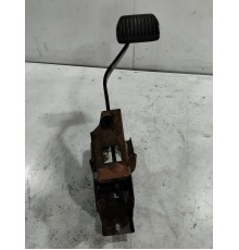 Педаль тормоза