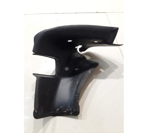 Обшивка крышки багажника (правая)