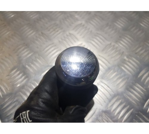 Ручка КПП перед.