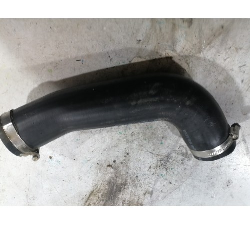 Патрубок интеркулера