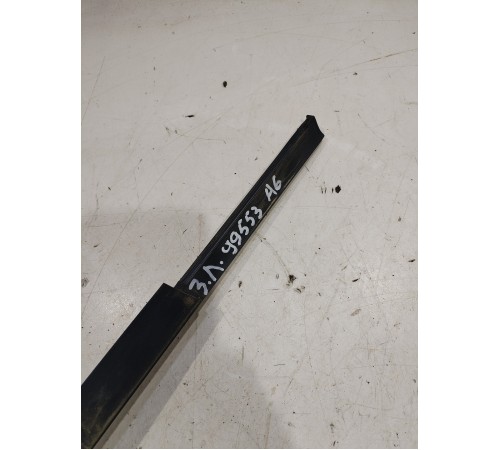 Уплотнитель стекла (задний левый наружный)