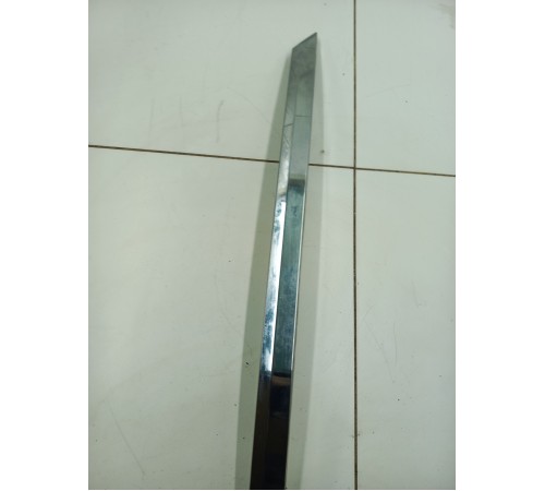 Накладка крышки багажника