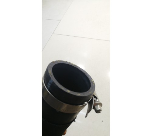 Патрубок системы охлаждения