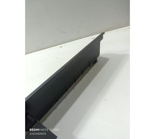 Накладка сиденья правая