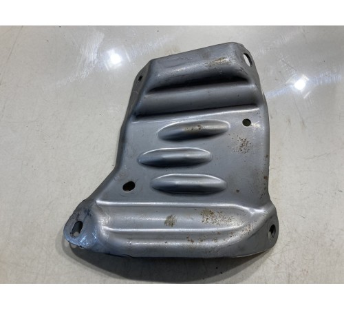 Кронштейн(крепление) кузова левый