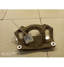 Кронштейн стойки и верхних рычагов(передний левый)