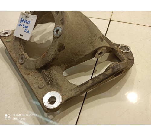 Кронштейн стойки и верхних рычагов(передний левый)