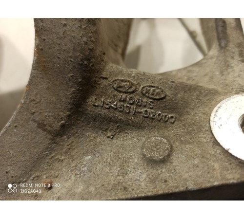 Кронштейн стойки и верхних рычагов(передний левый)