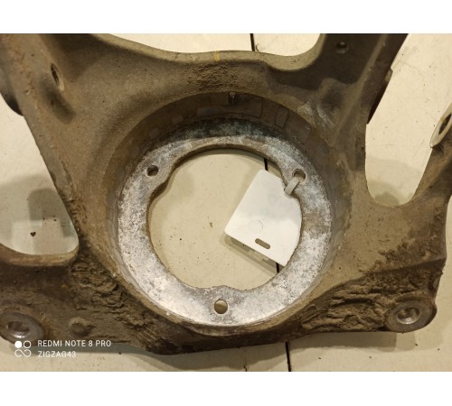 Кронштейн стойки и верхних рычагов(передний левый)