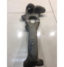 Кулак поворотный (передний правый)