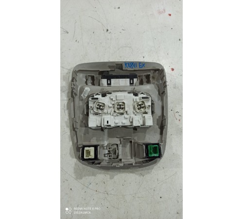 Плафон внутреннего освещения(передний)