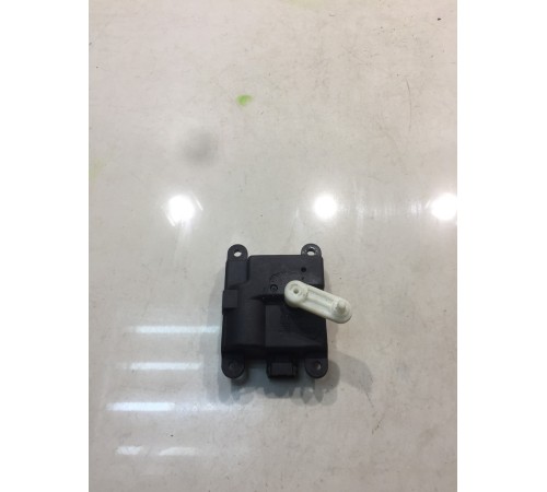 Моторчик привода заслонок отопителя