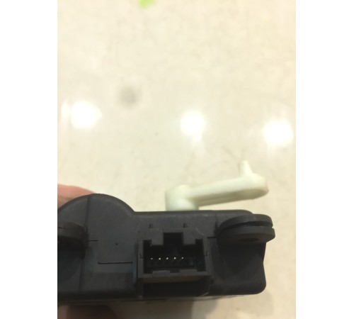 Моторчик привода заслонок отопителя