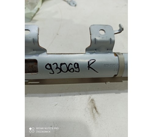 Подушка безопасности боковая (шторка) правая