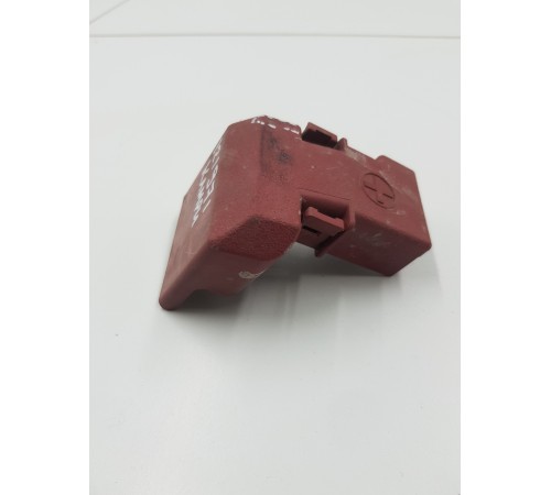 Крышка клеммы аккумулятора плюсовая